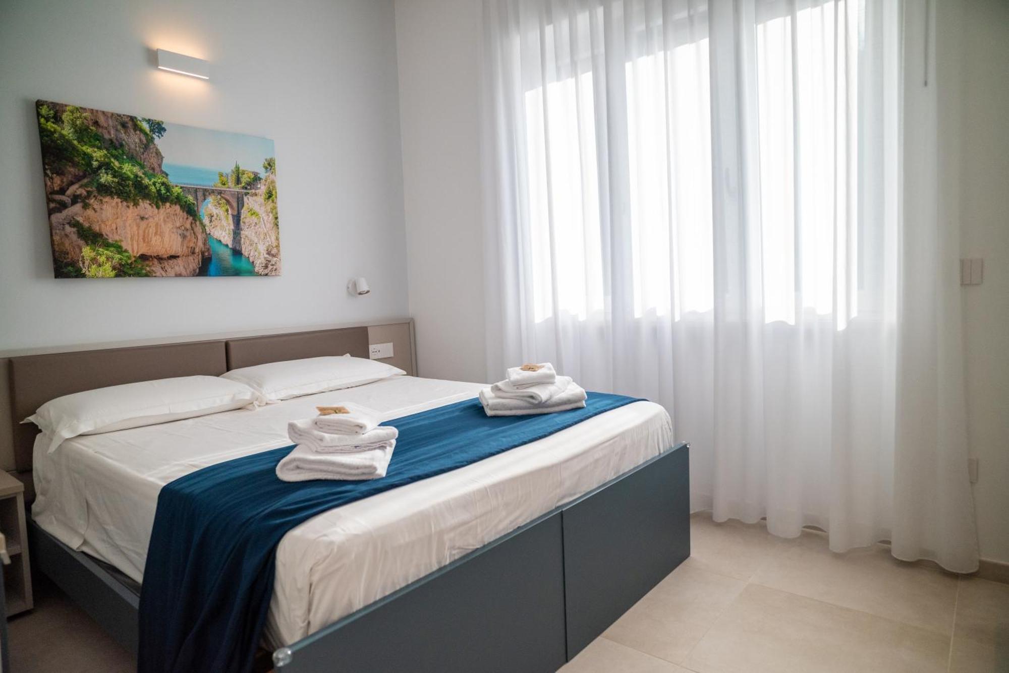 Divina Holiday - Rooms Maiori Exterior foto